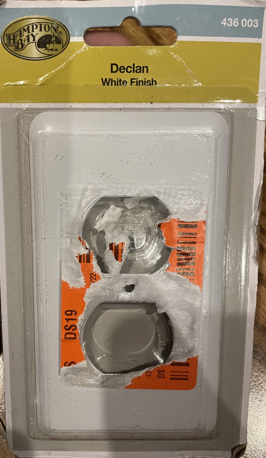 New Hampton Bay 436 003 Declan White Finish Steel 1 Gang Duplex Wall Plate