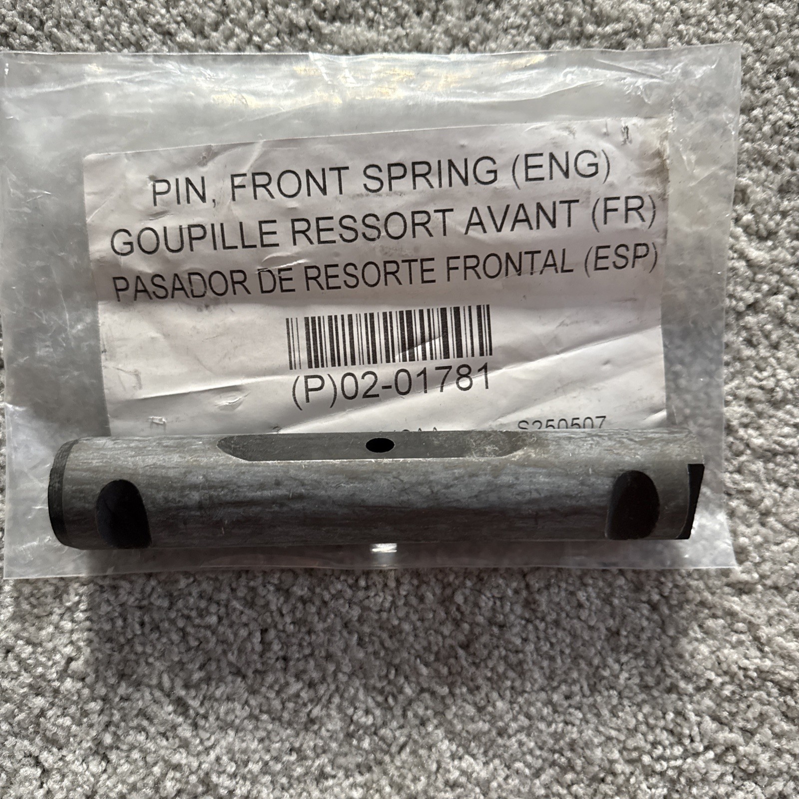 02-01781 Peterbilt Spring Pin Shackle Pin Rear New Design 31mm dia 173mm long