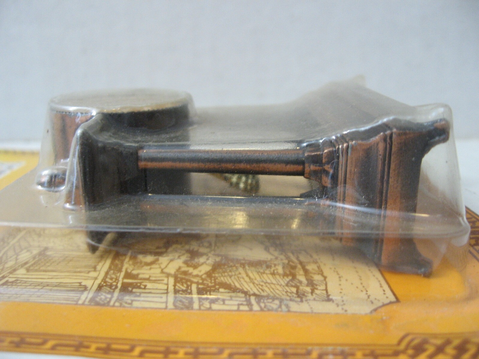 Die Cast Miniature Replica Mantle Clock Pencil Sharpener