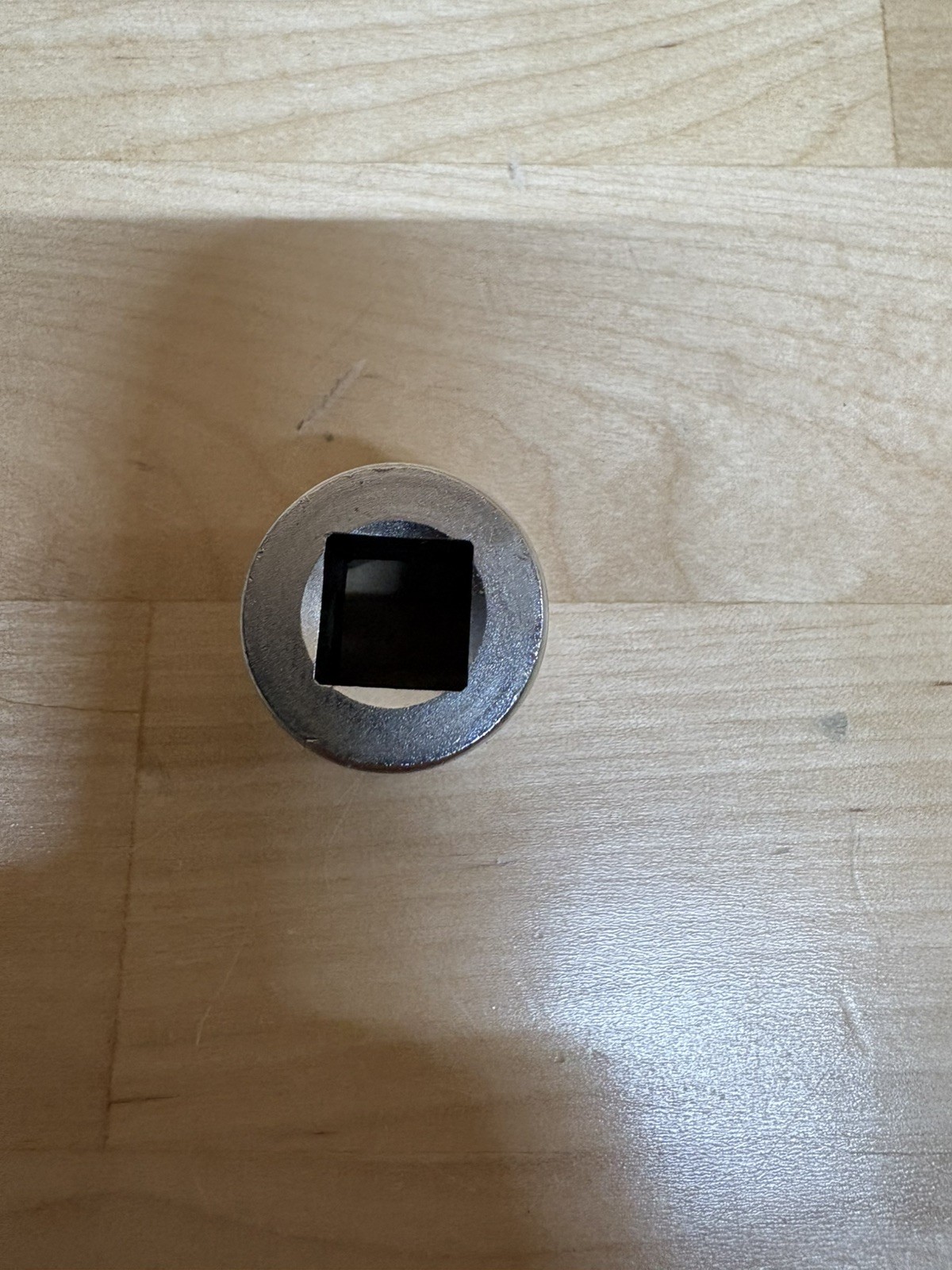 New Snap-on 3/8" drive 5/8" 6-point Shallow Socket FS201