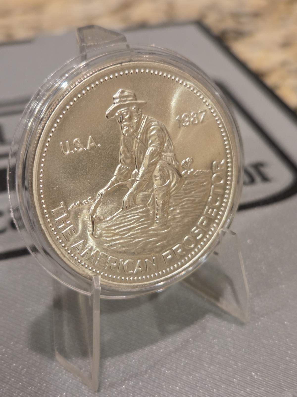 1987 1 oz Silver Round - Engelhard Prospector (Eagle Reverse)