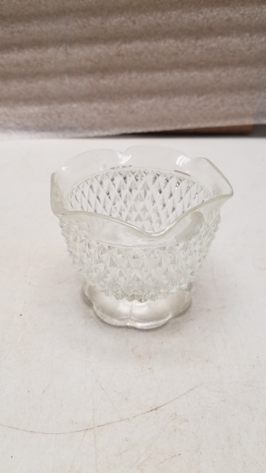 4" Fluted Diamond Design Desert Dish (M)