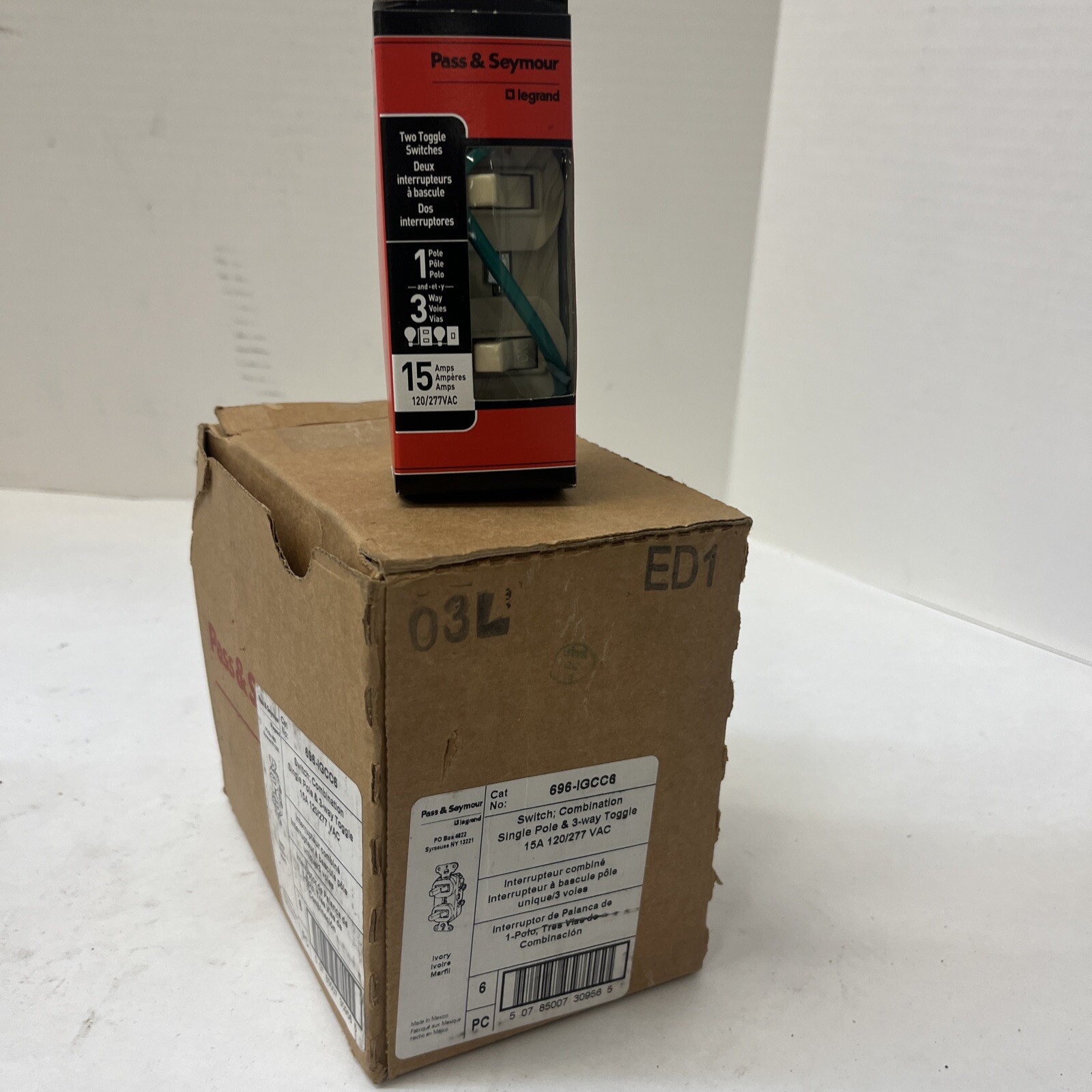 LEGRAND, TWO TOGGLE SWITCHS, ONE POLE, 696-IGCC6, IVORY, Box Of 6