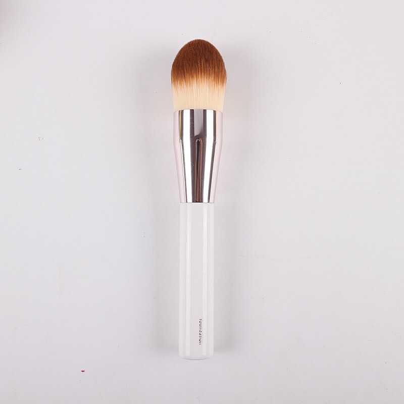 Set of 2 brushes, La Mer Powder and Foundation Brushes