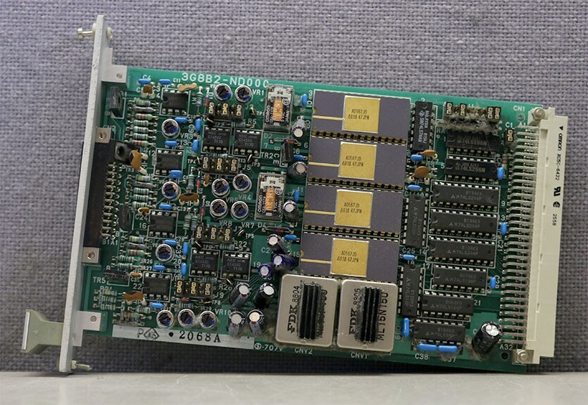 Omron 3G8B2-ND000 PLC Module Card