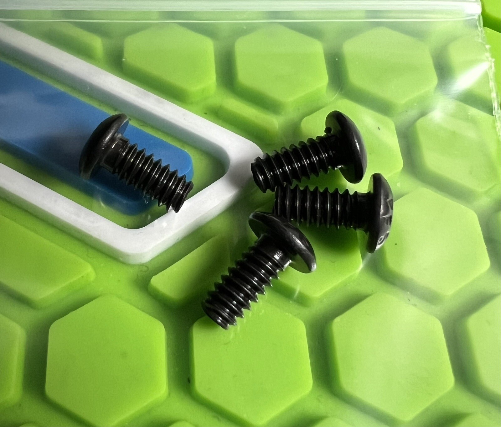 NEW SMART PARTS ION GRIP BLACK OUT SCREWS - SET OF (4) STOCK - BLACK - PAINTBALL