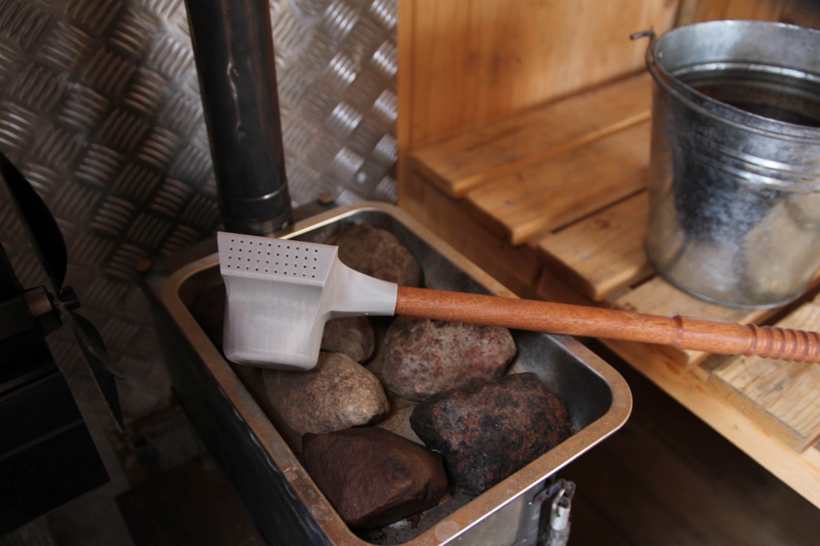 Sauna Ladle rain spoon Mahogni Sipo handmade