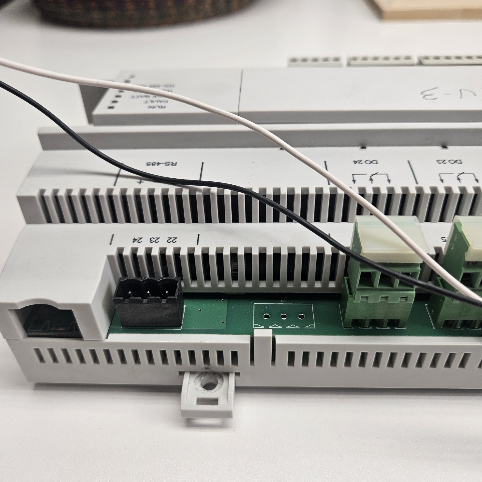 Siemens PXC24-P.A APOGEE Automation Controller HVAC BAS Panel Used