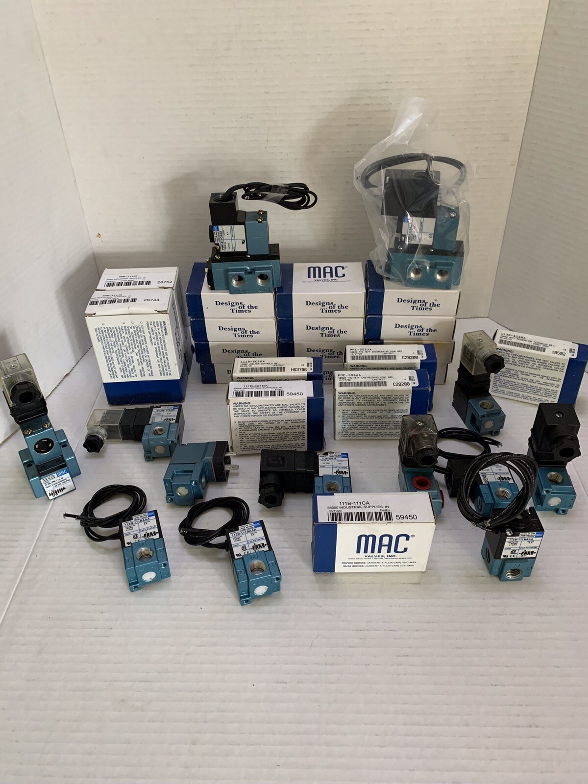 MAC Valves Inc. 111B-111JD Solenoid Valve NEW!! Same Day Shipping!! ￼