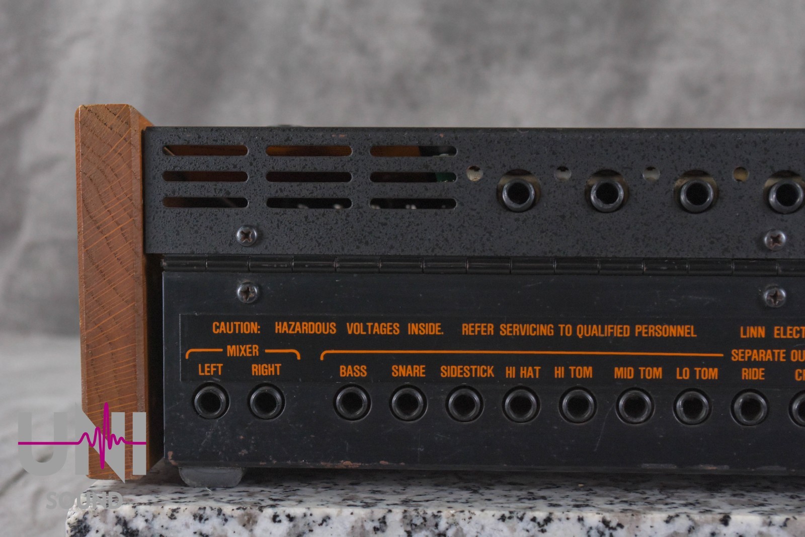 Linn Linn Drum LM-2 Drum Machine in Excellent Condition.