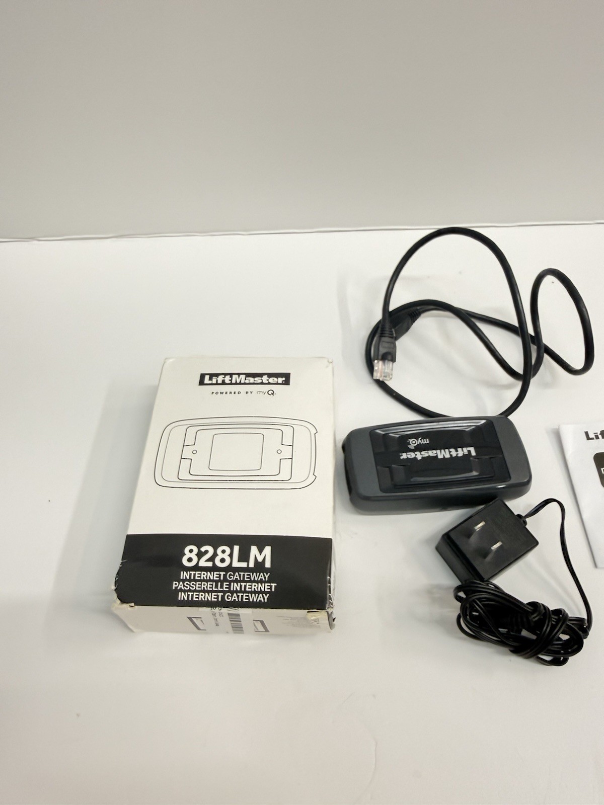 Liftmaster 828LM Internet Gateway Smartphone Control MyQ Technology Operators