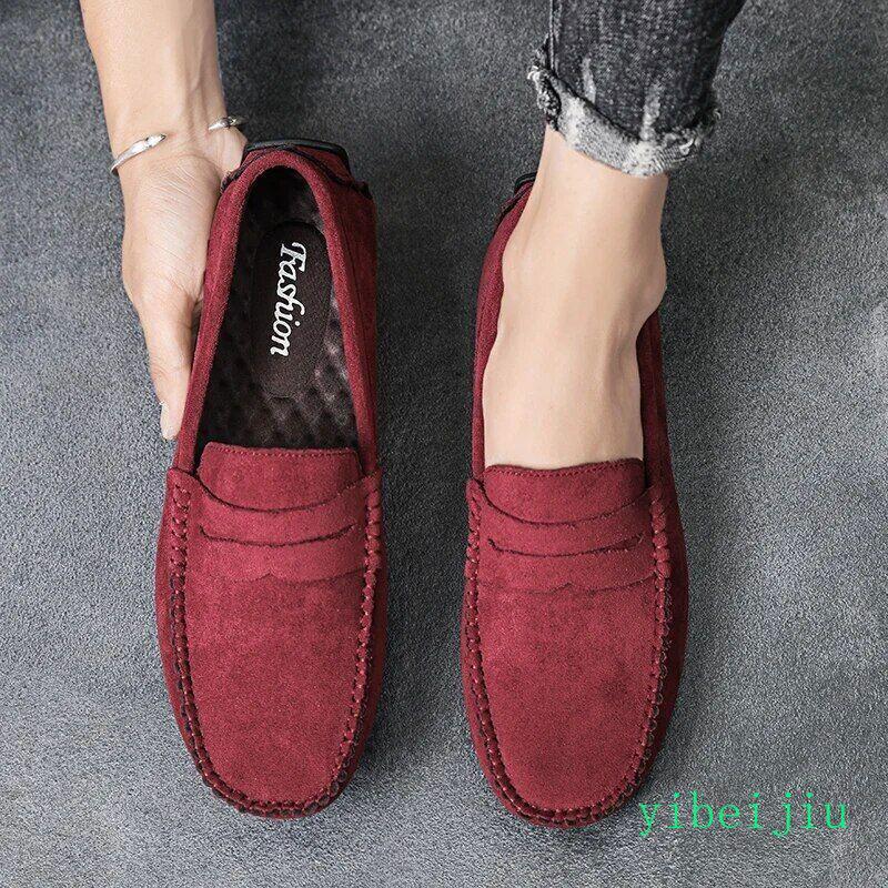 Retro Suede Men's Round Toe Moccasins Driving Boat Shoes Loafers Casual Moccasin