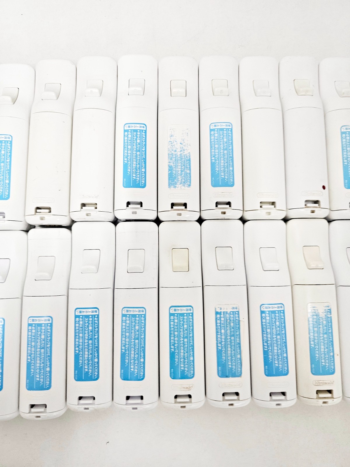Nintendo Wii Controller Lot 20pc