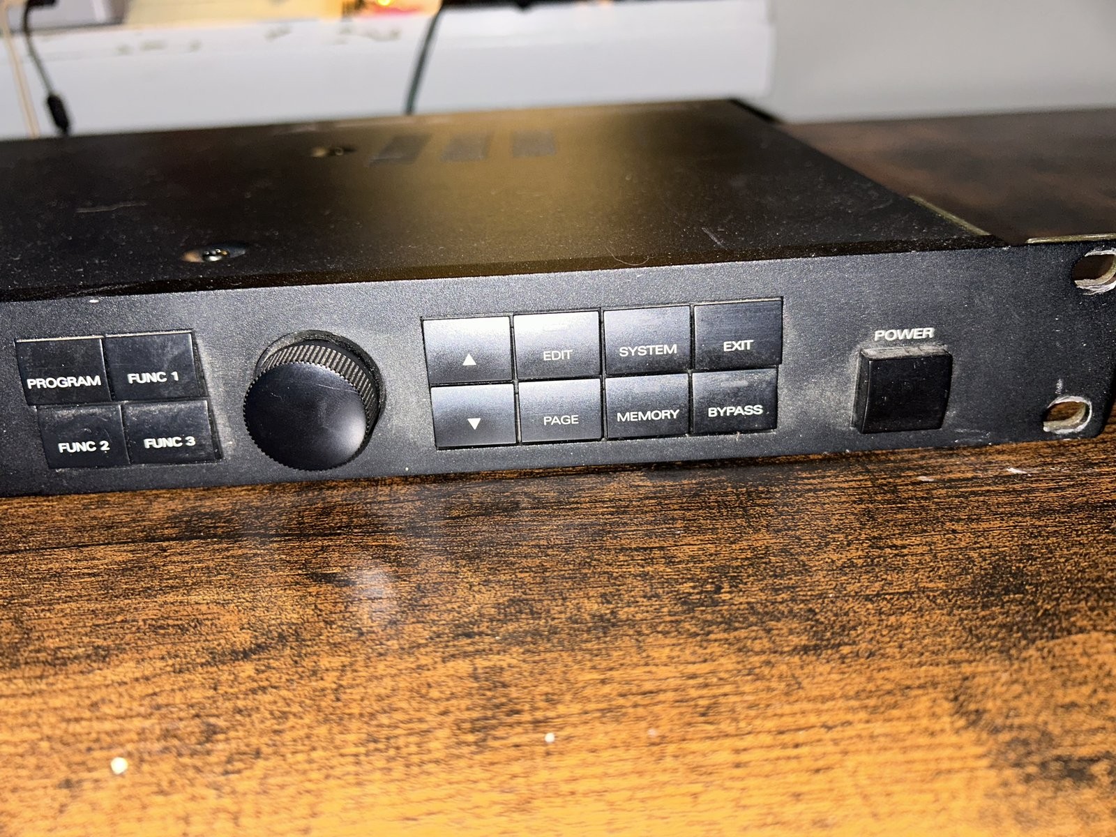 Roland SRV-330 Dimensional Space Reverb - Tested Working 1U Rack