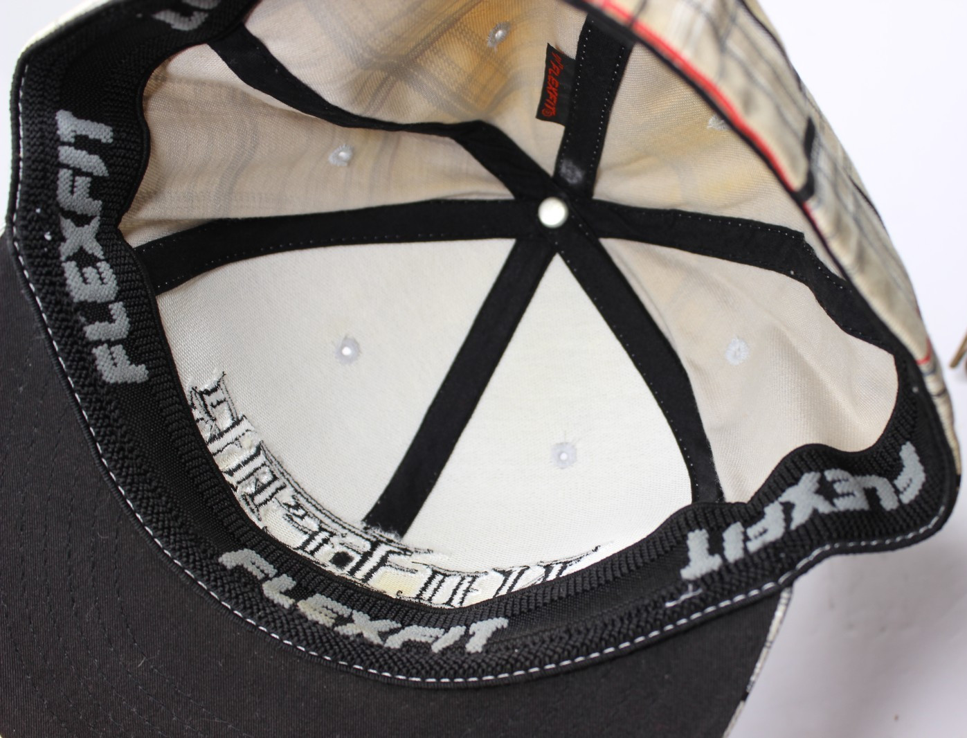 No Fear Plaid Fitted Hat Cap LG / XLG Unisex New Motocross Urban