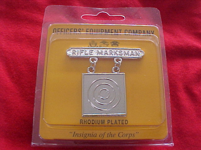 US Marine Corps - Rifle Marksman Award badge by Officers' Equipment Company