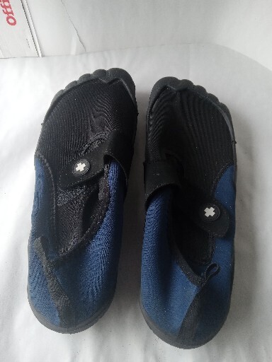 Lifeguard 10/11 Watershoe Black And Blue