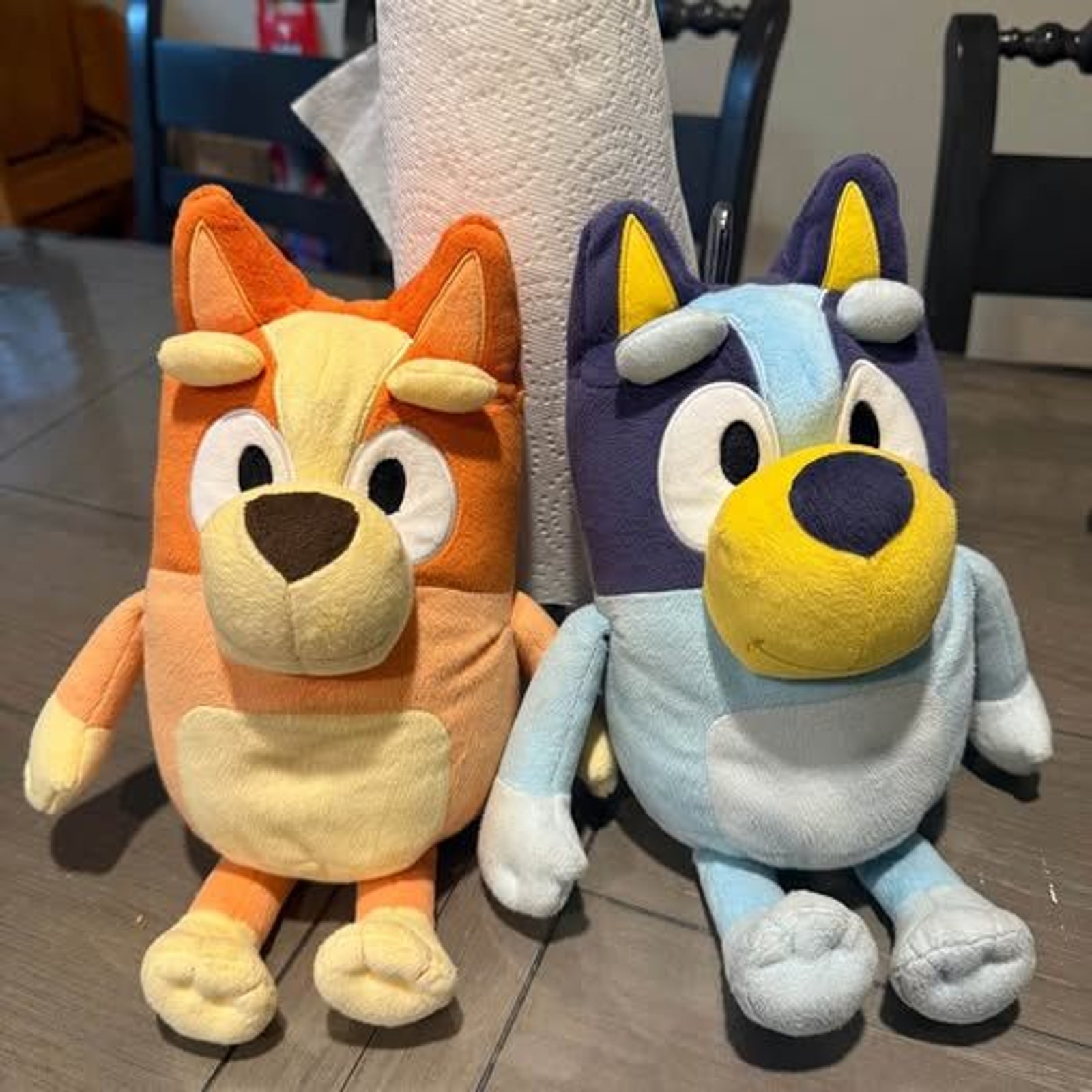 Bluey & Friends Interactive Bluey and Bingo 12” Plushies - Working Voiceboxes
