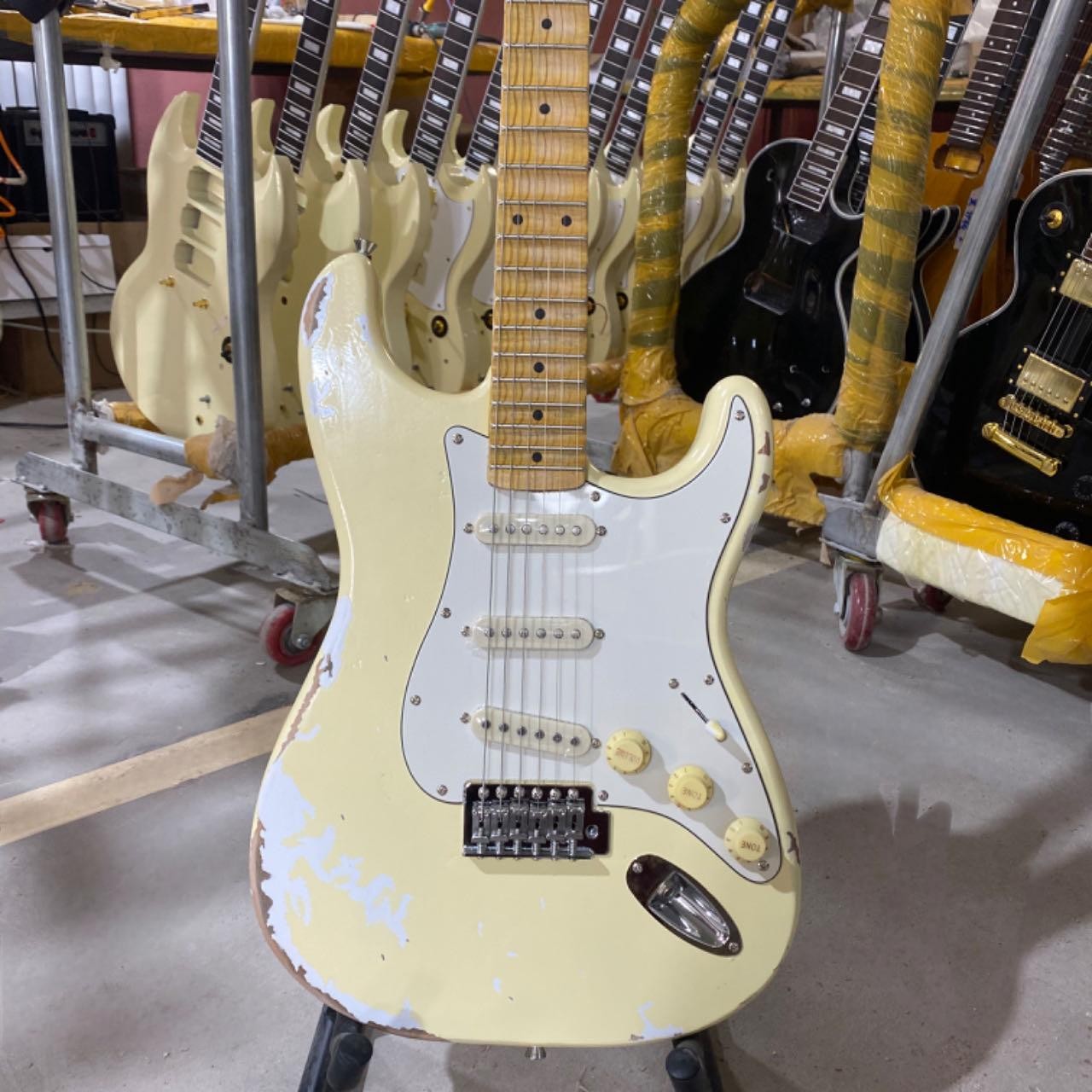 Relic Aged Scalloped Fretboard Electric Guitar Yellow Professional Guitar