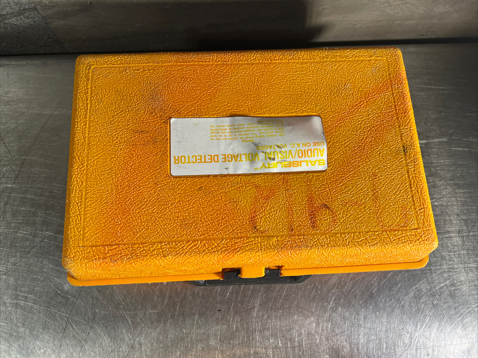 SALISBURY Model WHSCO 4244 Audio Visual AC VOLTAGE DETECTOR. Our #8