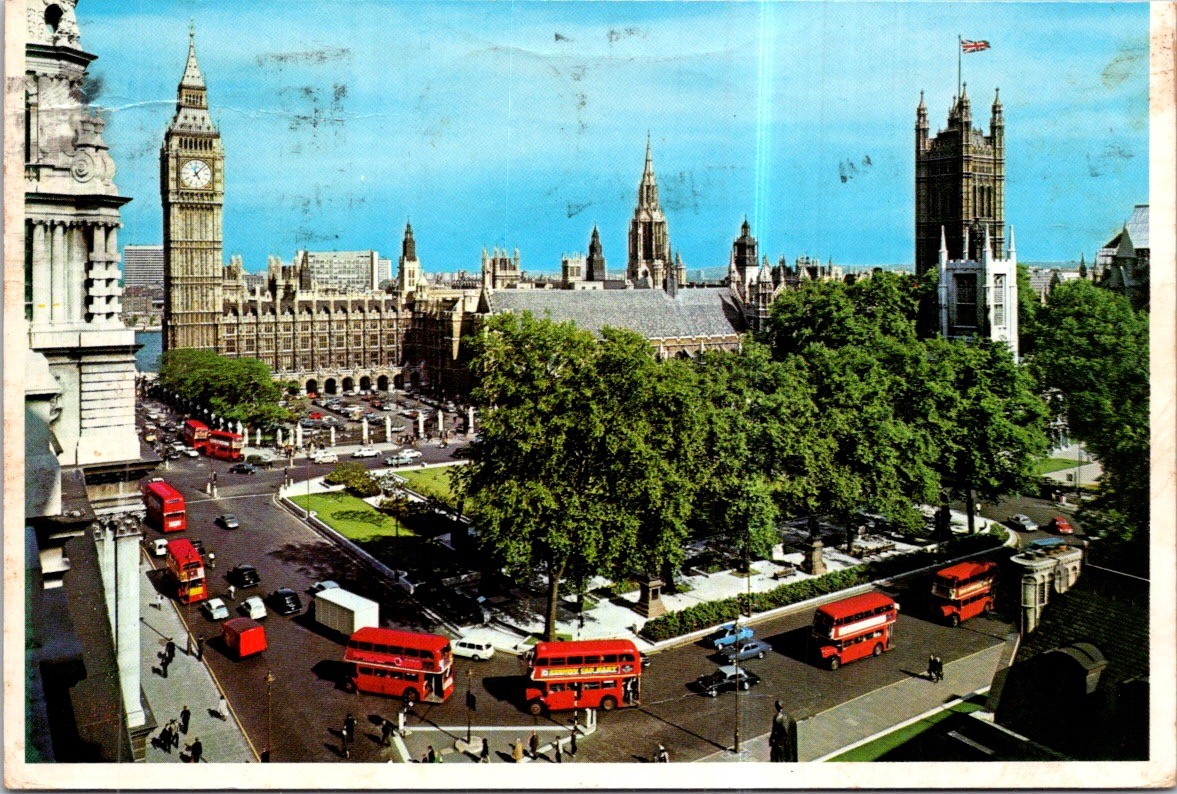 (1193) 5-7-2025 - UK (posted to Australia 1989) City of London monuments