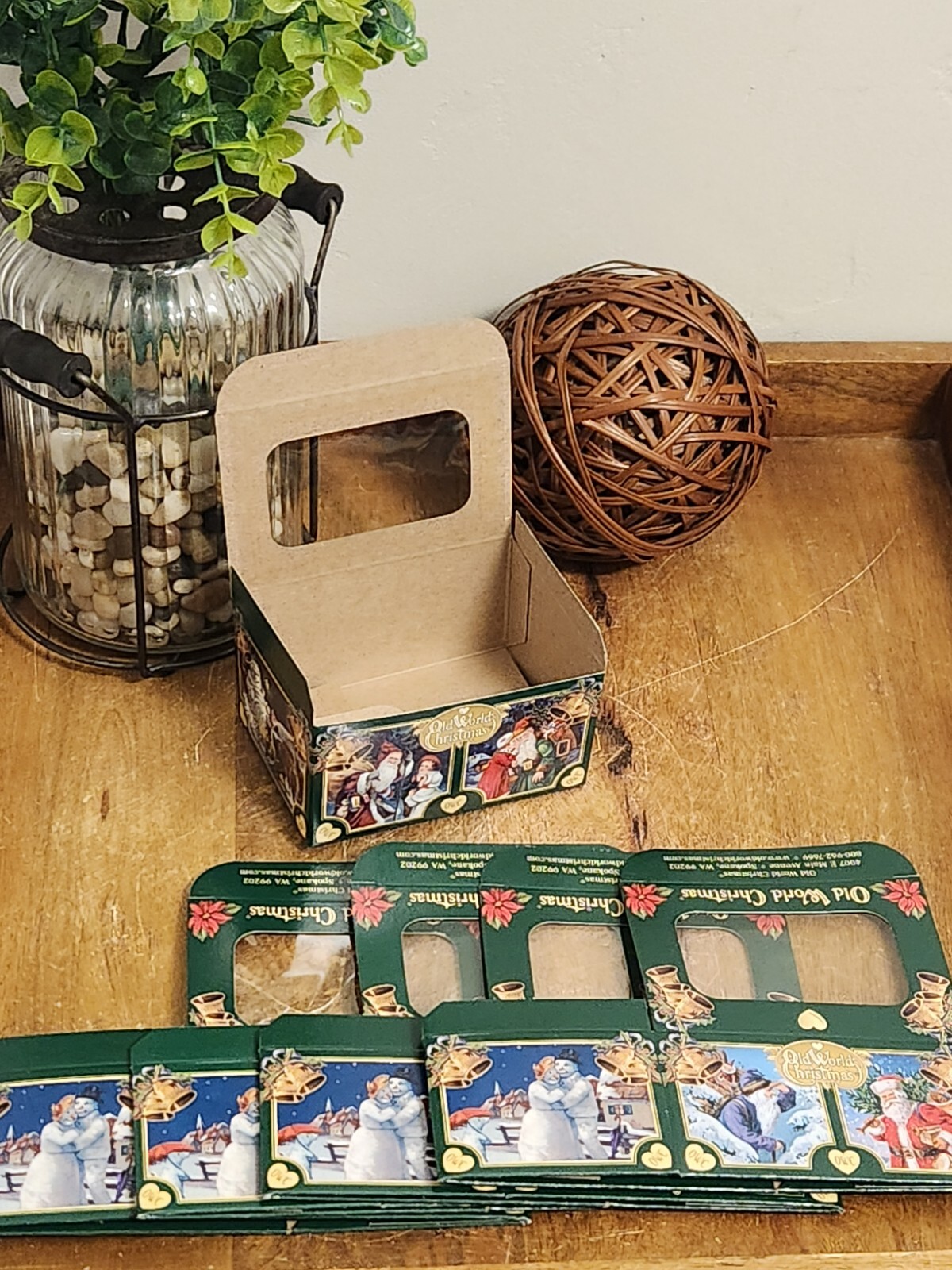 PN14036 OLD WORLD CHRISTMAS CARDBOARD COLLECTOR GIFT BOX 4¼" x 3" x 2¼" Set/10