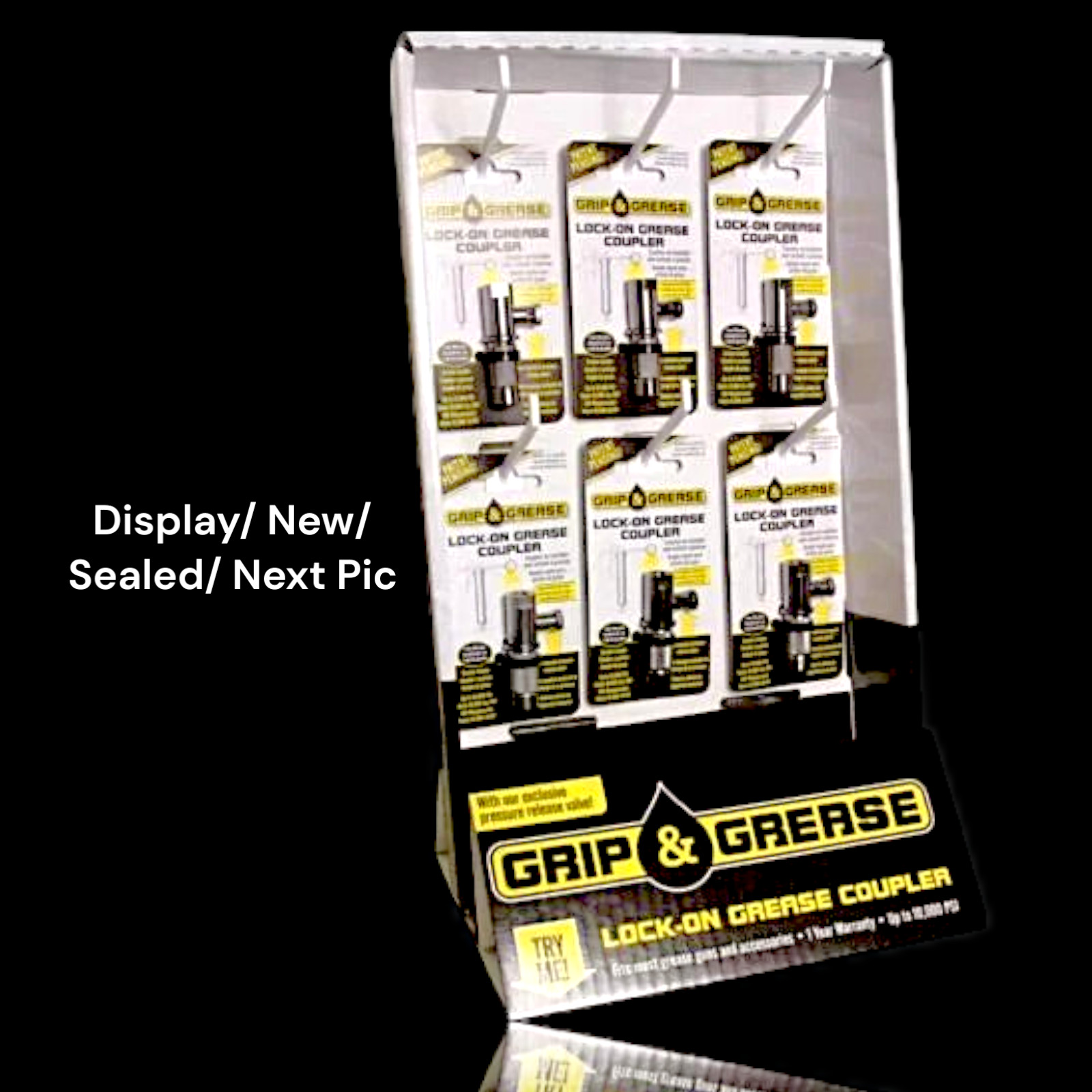 (Lot of 25) Grip-N-Lube Lock on Grease Coupler #944IRV w/ Display Stand SKR Ind.