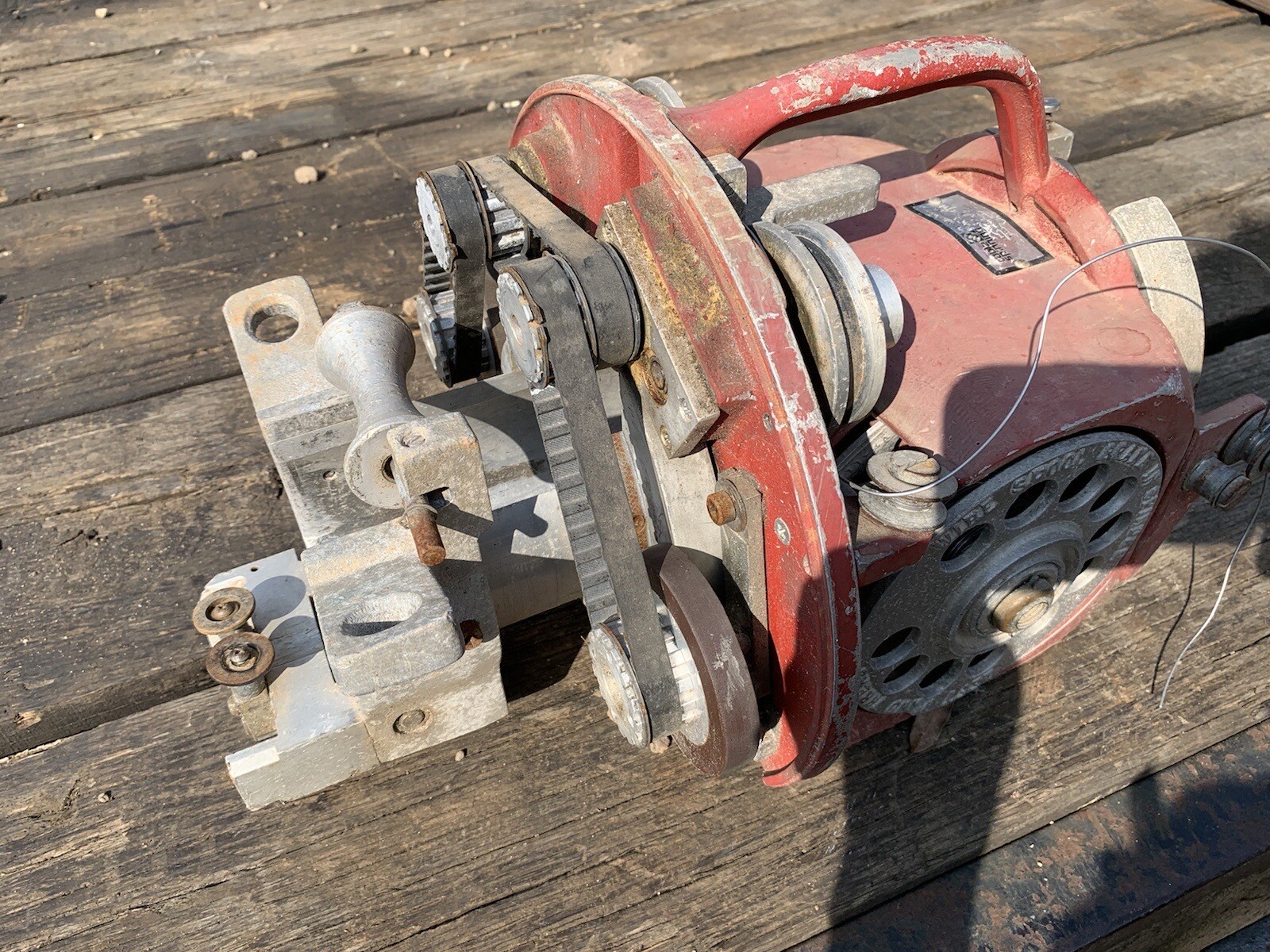 Lineman Lasher 1050