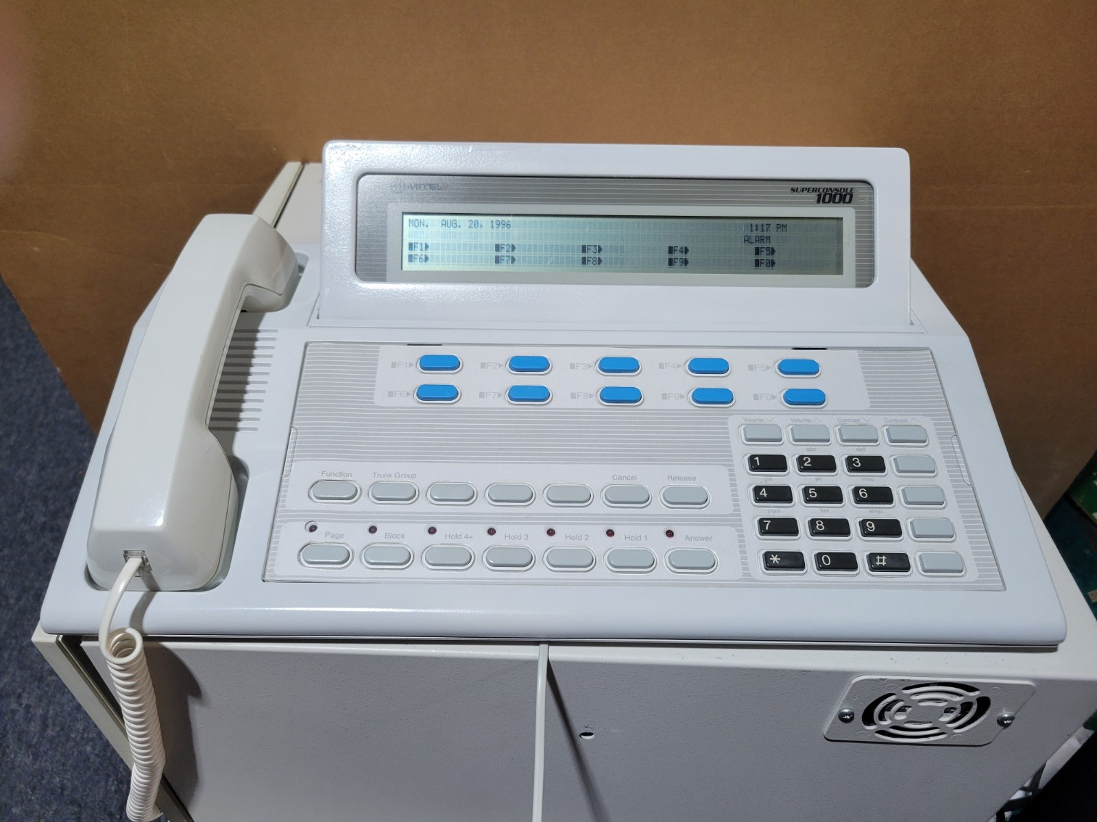mitel superconsole 1000