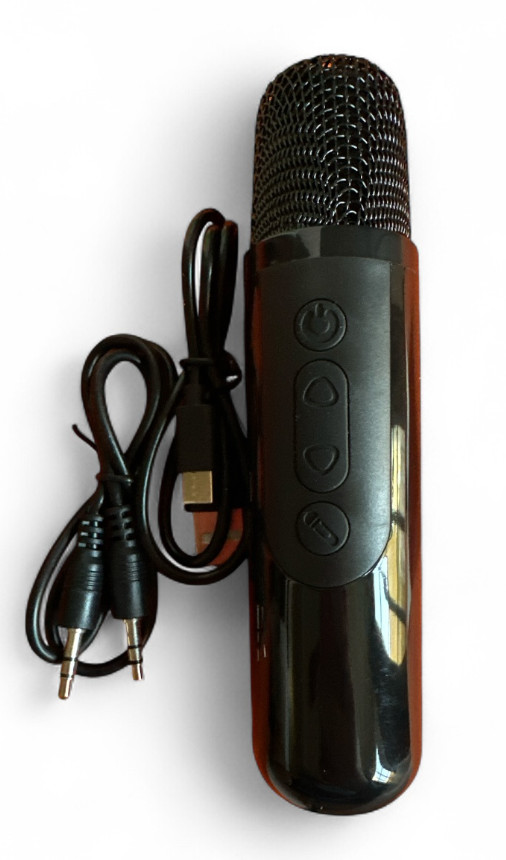 Q26 2.4G Wireless Karaoke Speaker with Mic Cute Cat Design Bluetooth