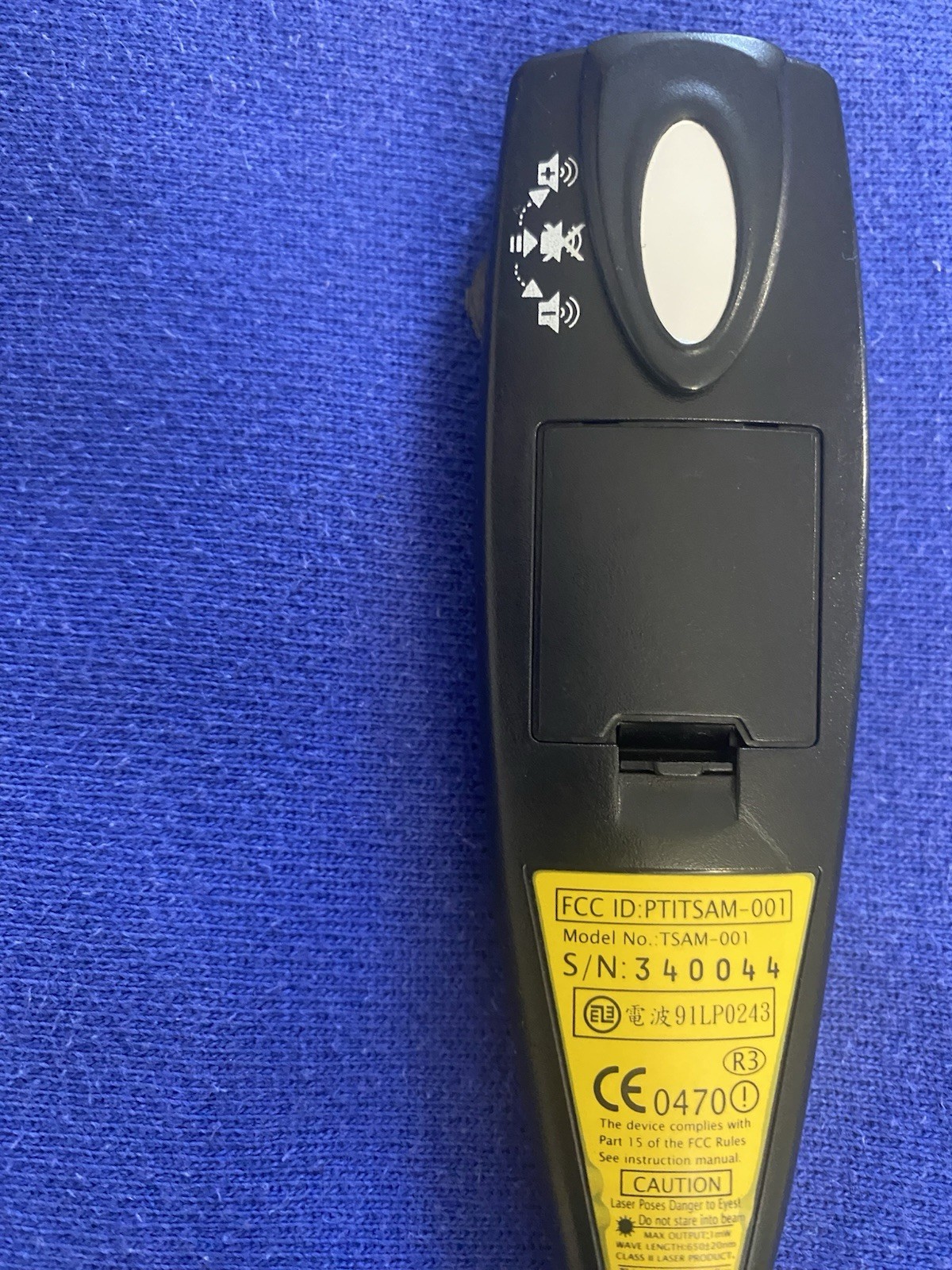 Keyspan TSAM-001 Wireless Presentation Remote Laser Pointer USB Receiver Silver