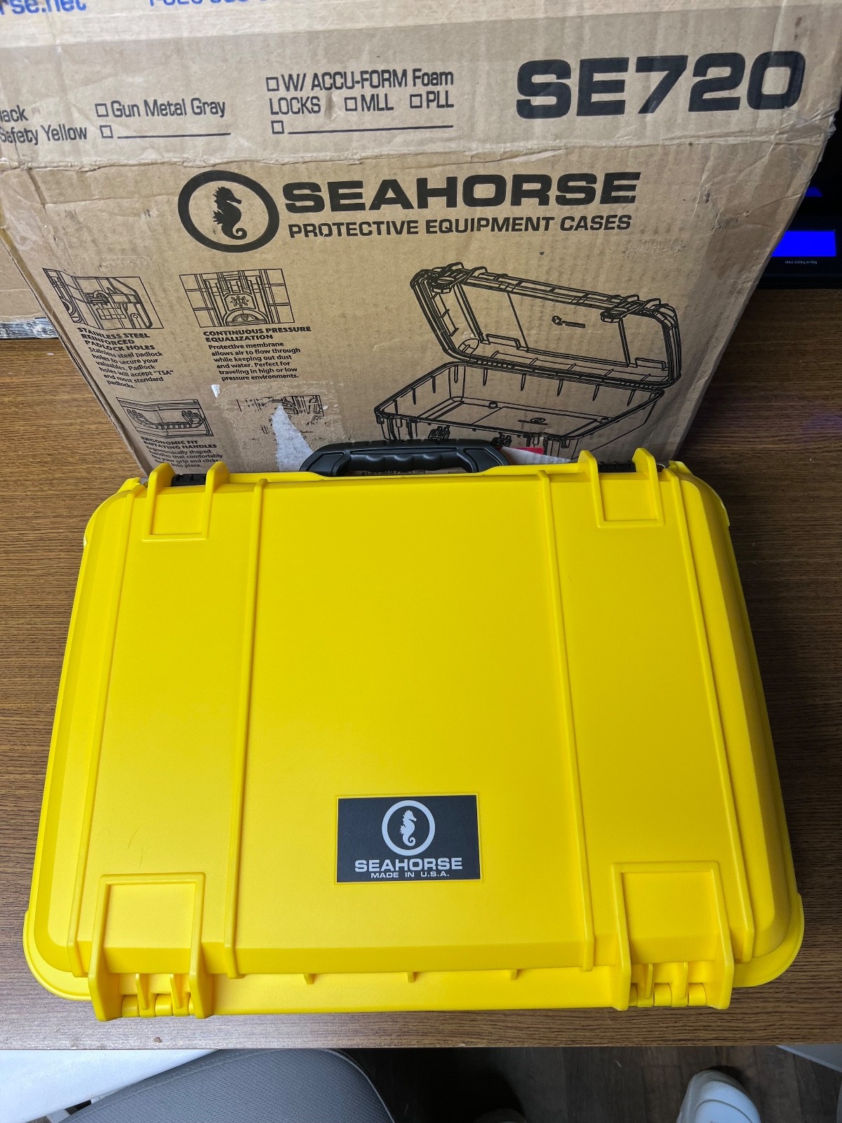 Seahorse 720 Case- Yellow