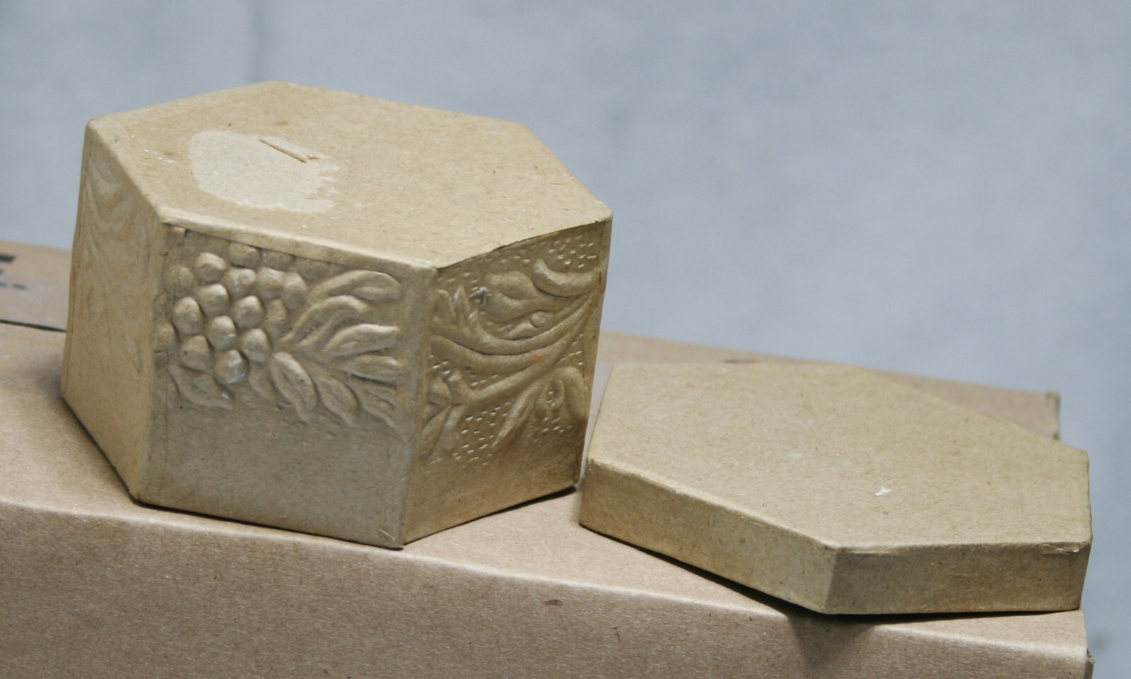 General Cardboard Trinket Box Leaves Grapes
