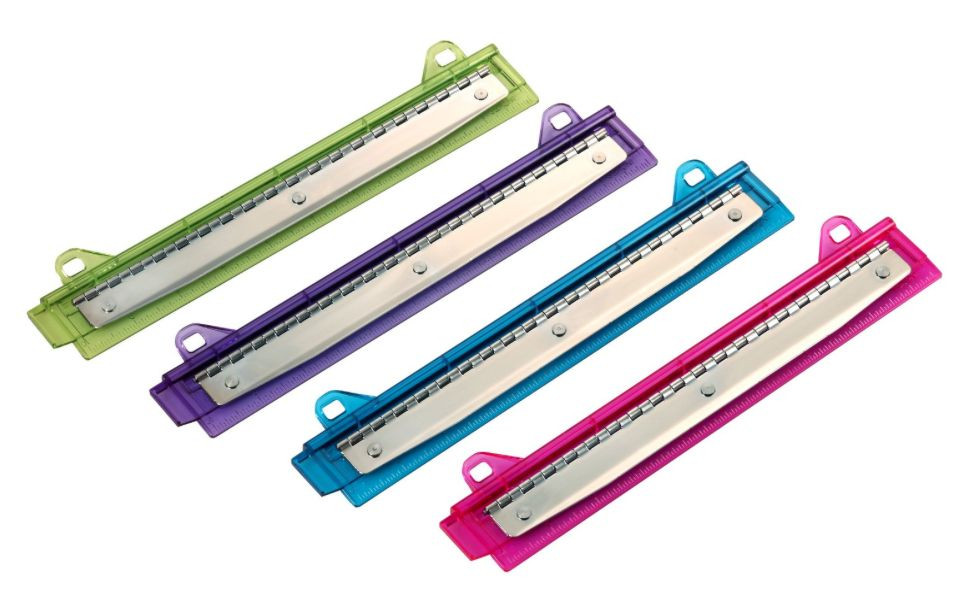 3-HOLE PORTABLE PAPER PUNCH FITS IN 3-RING NOTEBOOK BINDER SCHOOL HOME OFFICE