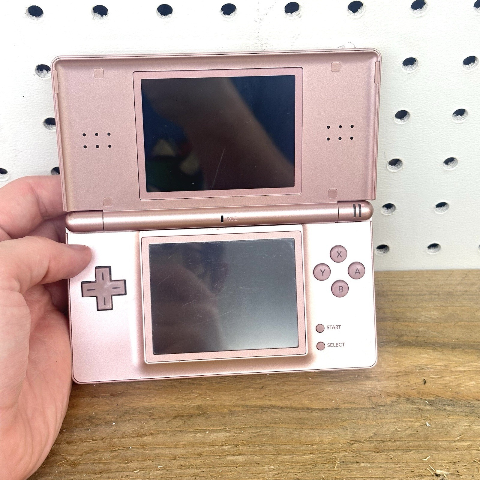 Nintendo DS Lite Video Game Console Metallic Rose CIB
