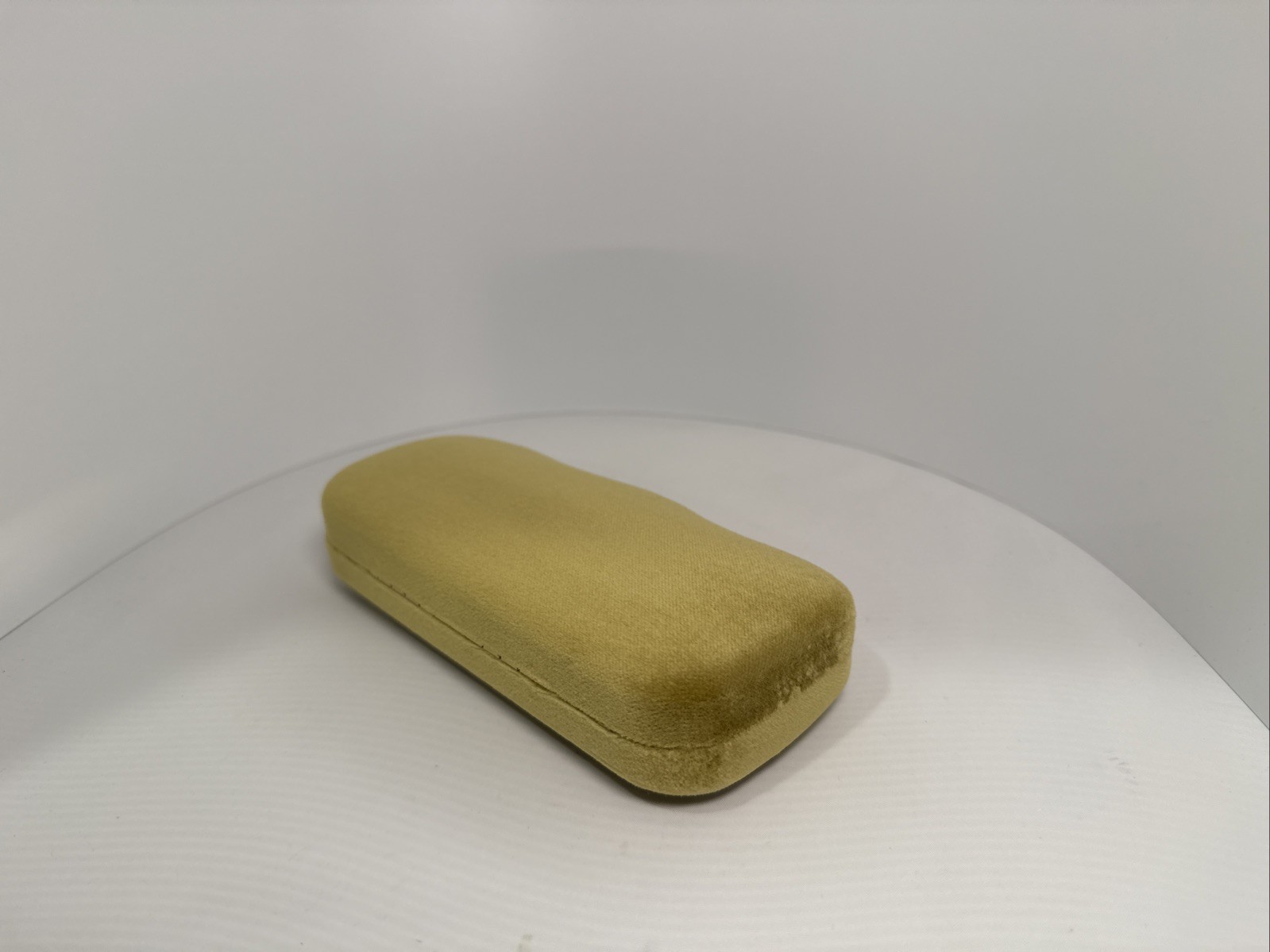 Gucci, Small, Olive, Velvet Clamshell case