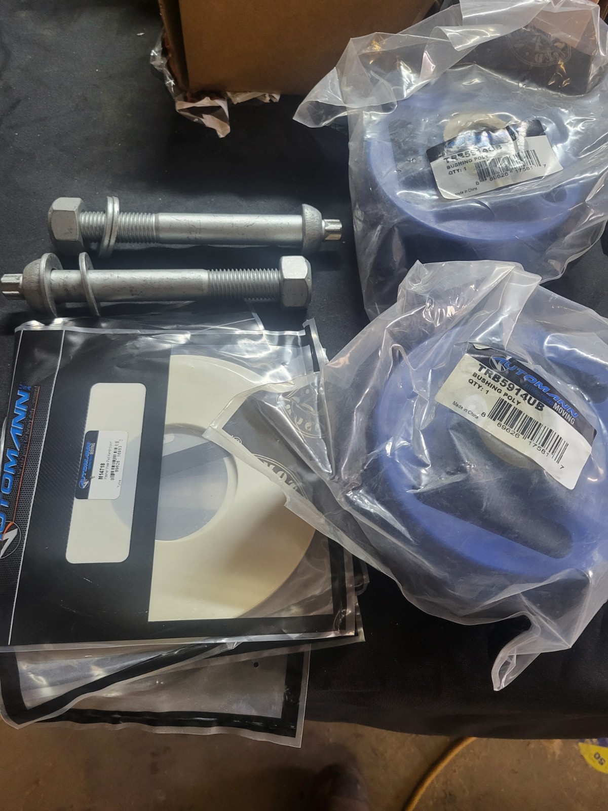 MHS745UB Bushing Kit Poly TFII Hendrickson Replaces S-26321
