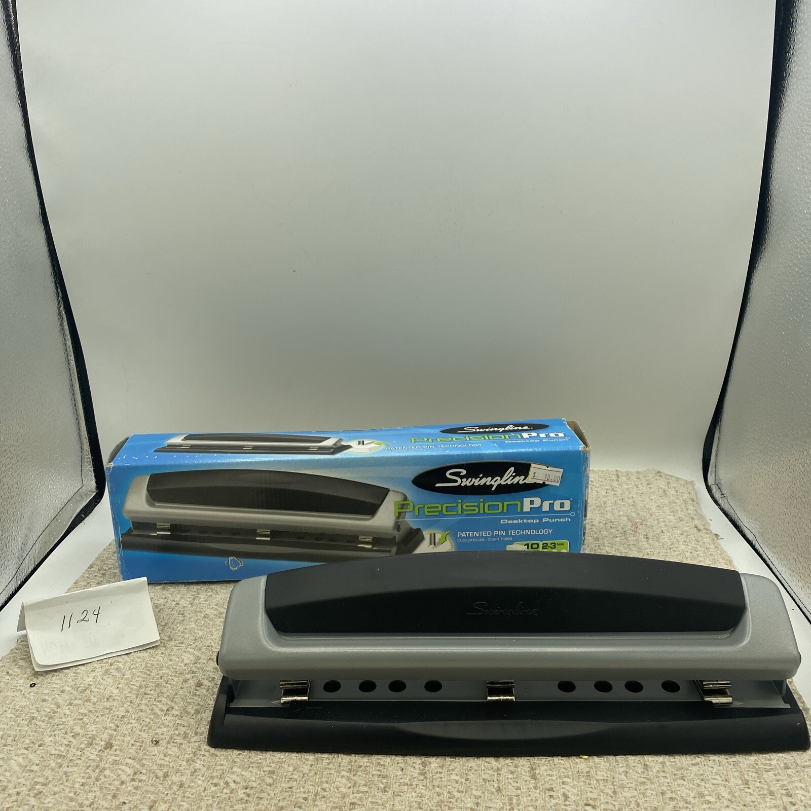 Swingline Desktop Hole Punch, Hole Puncher, Precision Pro, Adjustable, 2 to 3 10