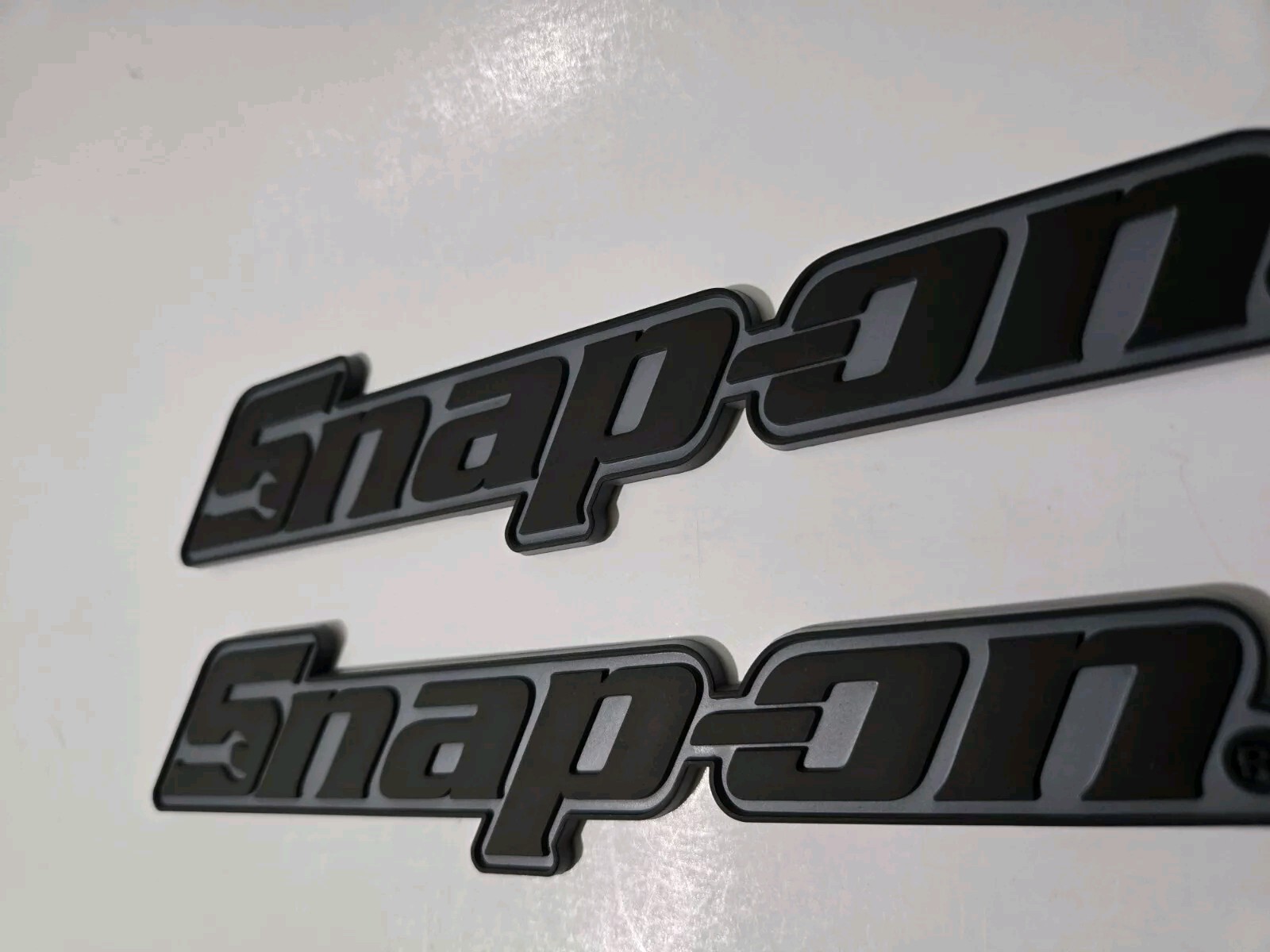 2PK SNAP ON TOOL LOGO EMBLEM MATTE BLACK Badge Decal 8"+2X Dark Titanium Prybars