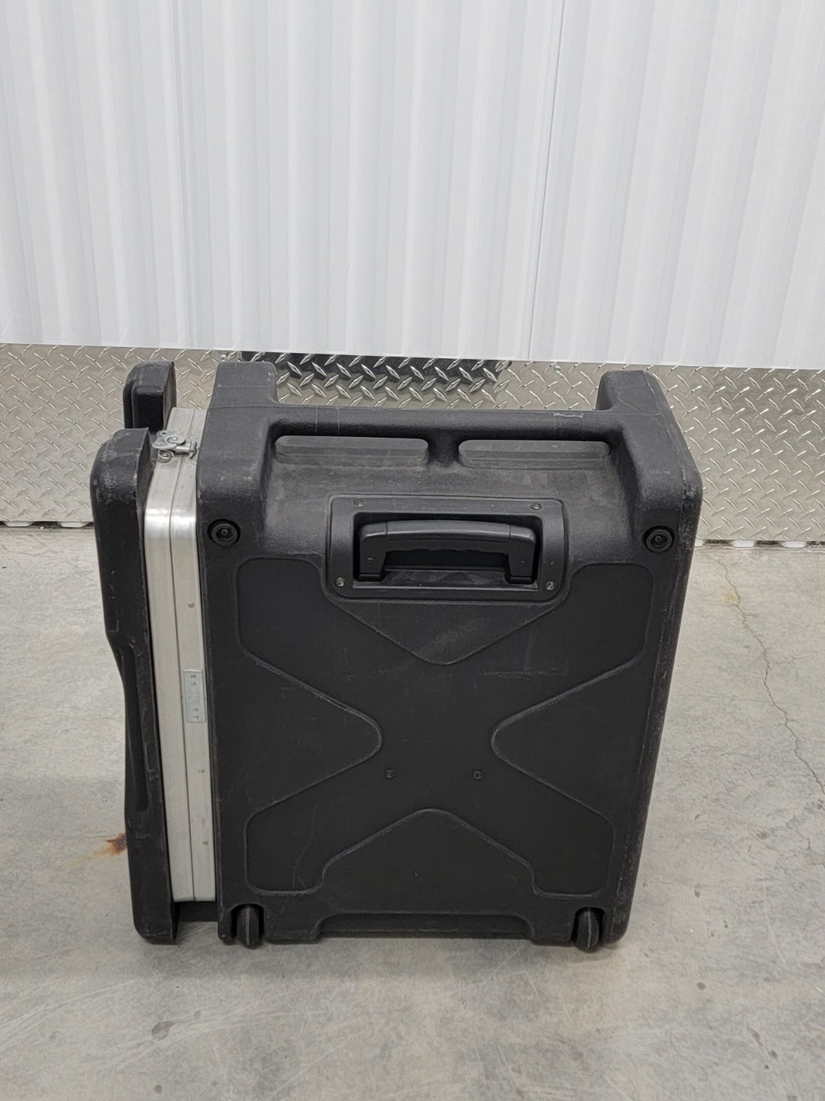 SKB 402-462 Rolling Shock Rack Hard Case