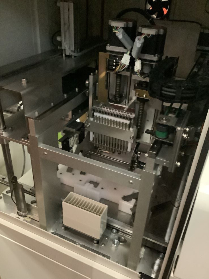 AutoGen AutoGenPrep 965 Automated High-throughput DNA Isolation System