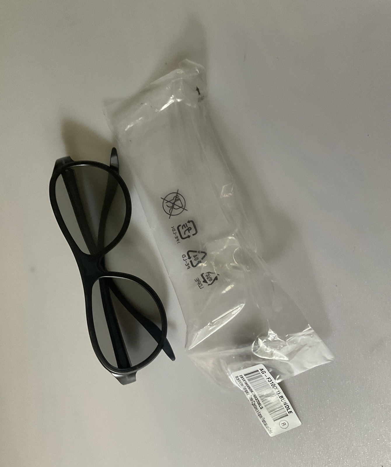 Genuine LG Cinema 3D Glasses AG-F310-  One Pair