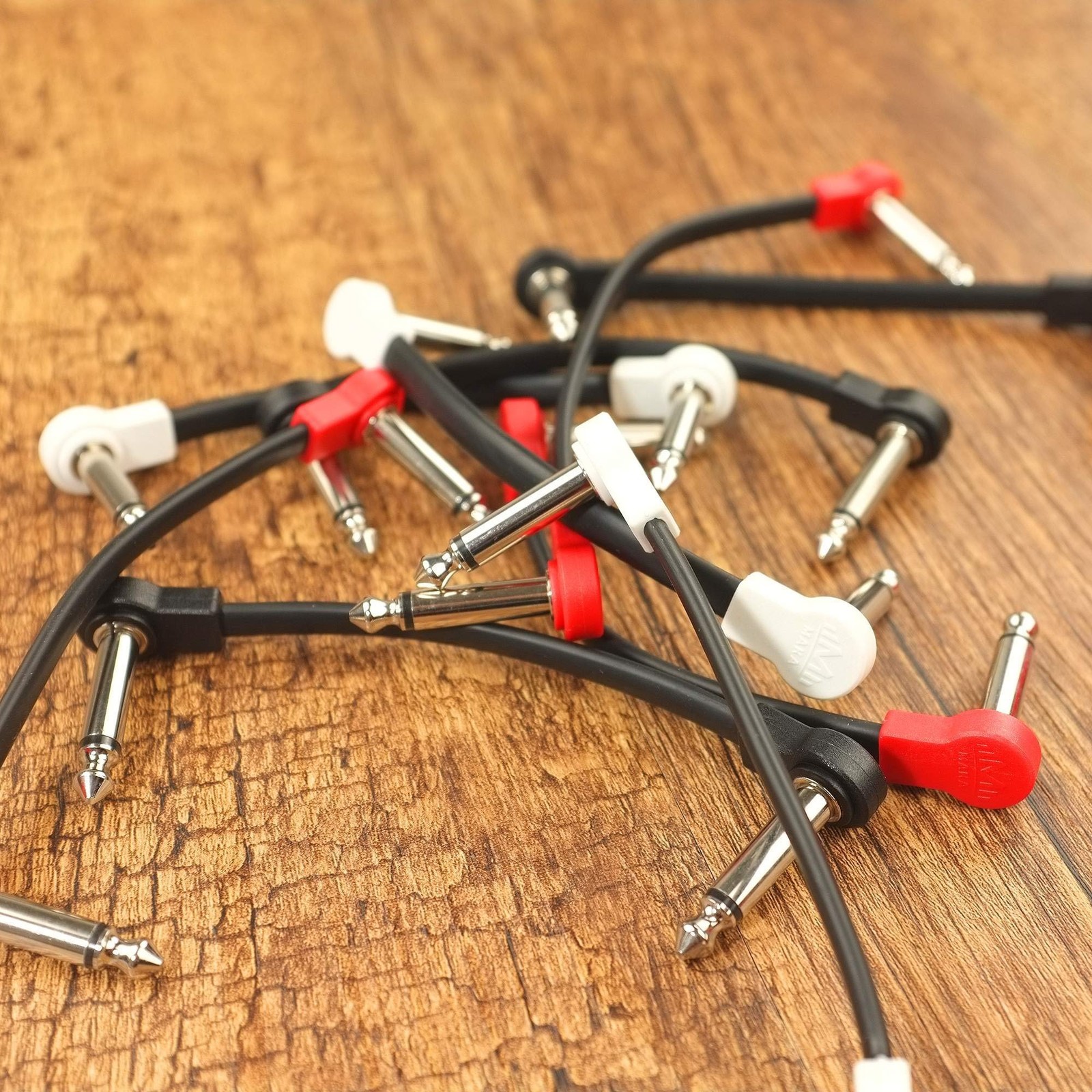 Flat Low Profile Guitar Patch Cable 8 inch for Effects Pedals, S-Shape, 1/4 i...