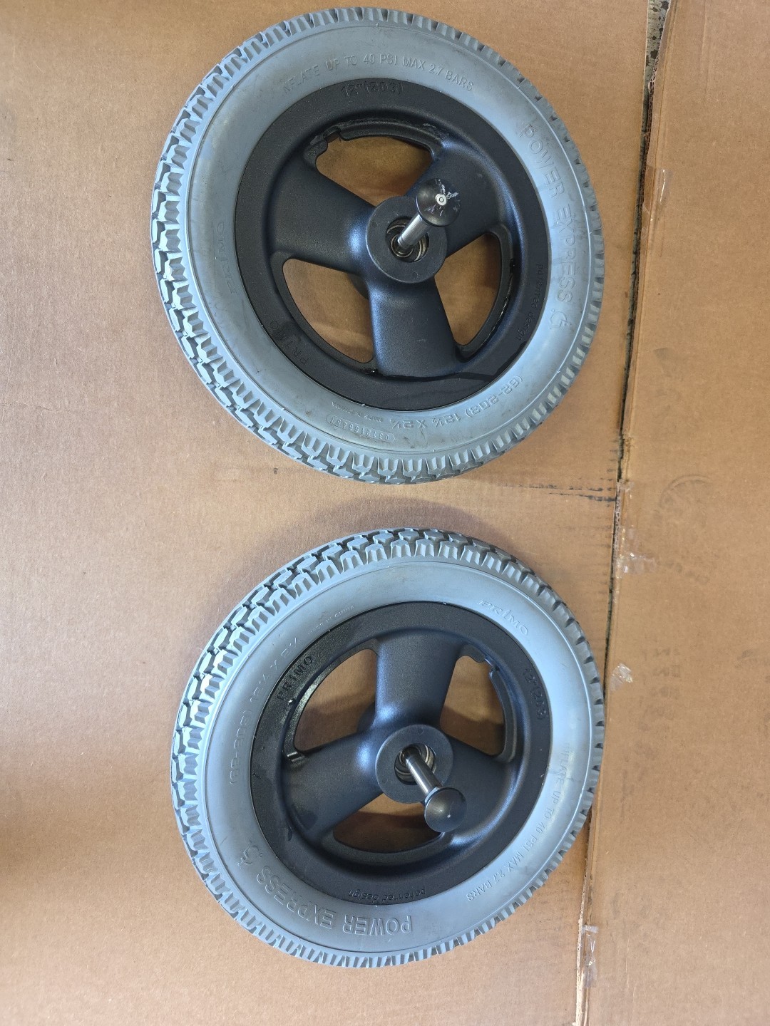 PAIR Quickie Iris / Ki Mobility Focus CR Power Express 3-Spoke 12" Wheelchair
