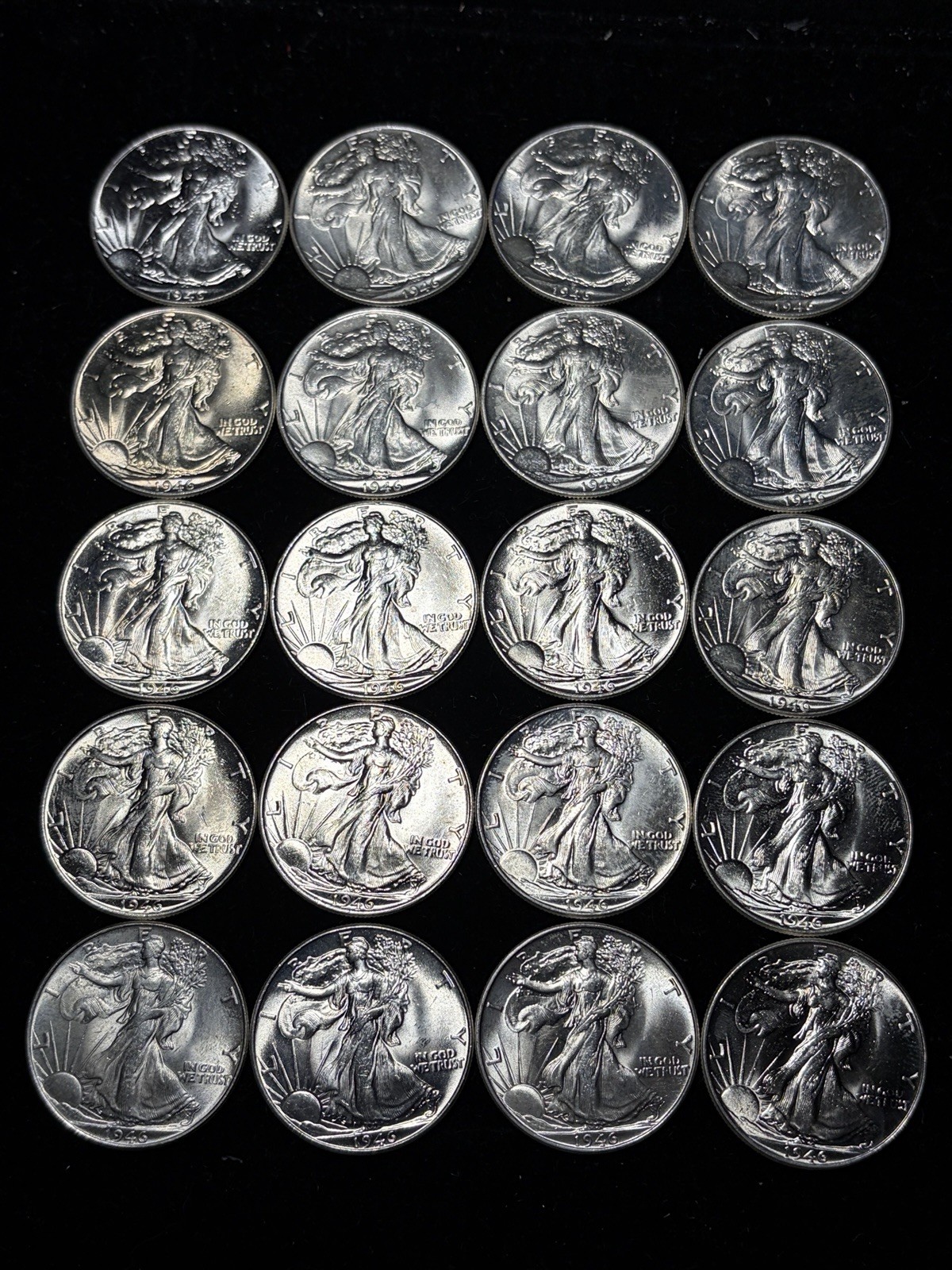 1946 Walking Liberty Half Dollar Roll 20 Coins BU Uncirculated