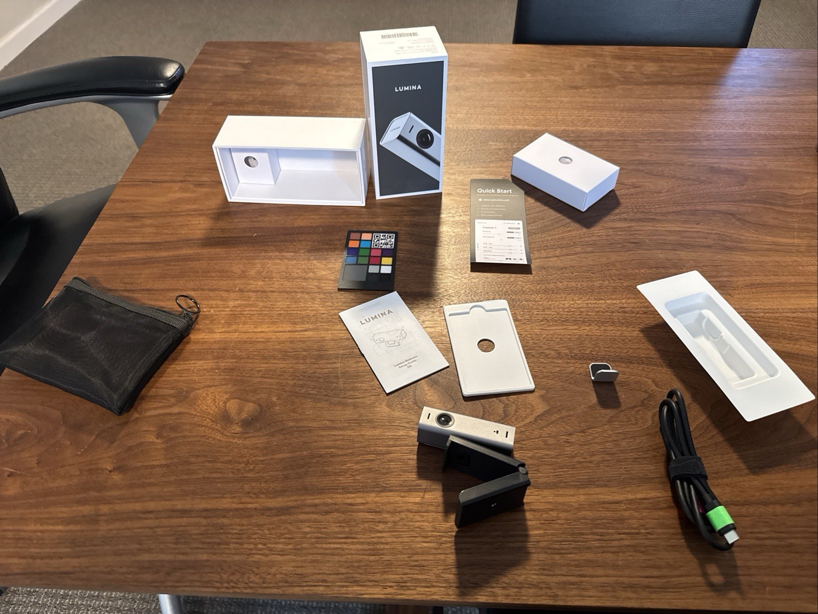 Lumina 4K Webcam AI-Powered Built-In Microphone for Studio Quality - Barely Used