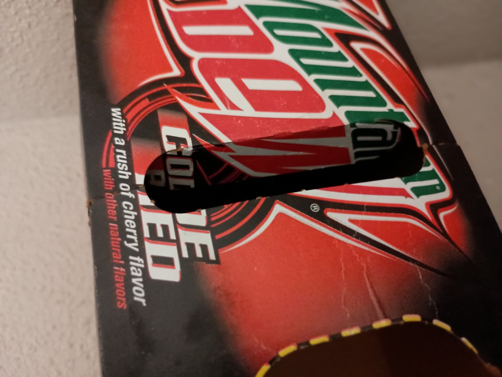 Mountain Dew 2009 Code Red Case 8 Pack MTN Dew Vintage Rare - Good Condition