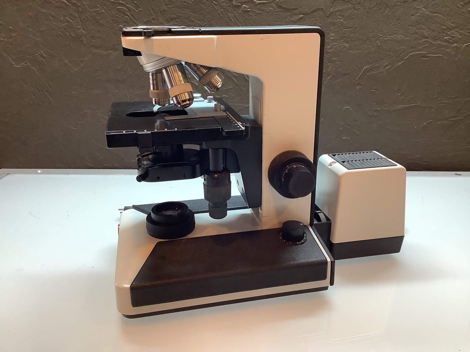 Dual Leitz LabroLux S Microscope w/ Microscopes Bridge And Spare Bino Head