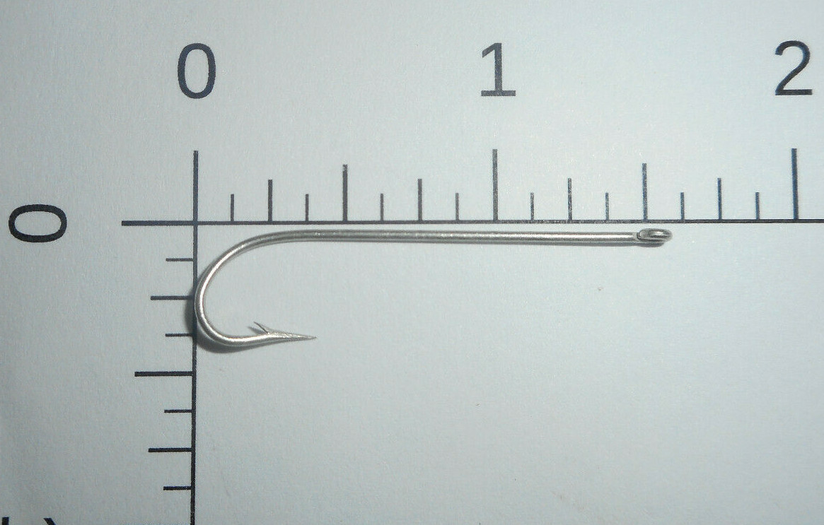100 MUSTAD & SON #4 FLY TYING / BAIT HOOKS CARLISLE RINGED TINNED  3193