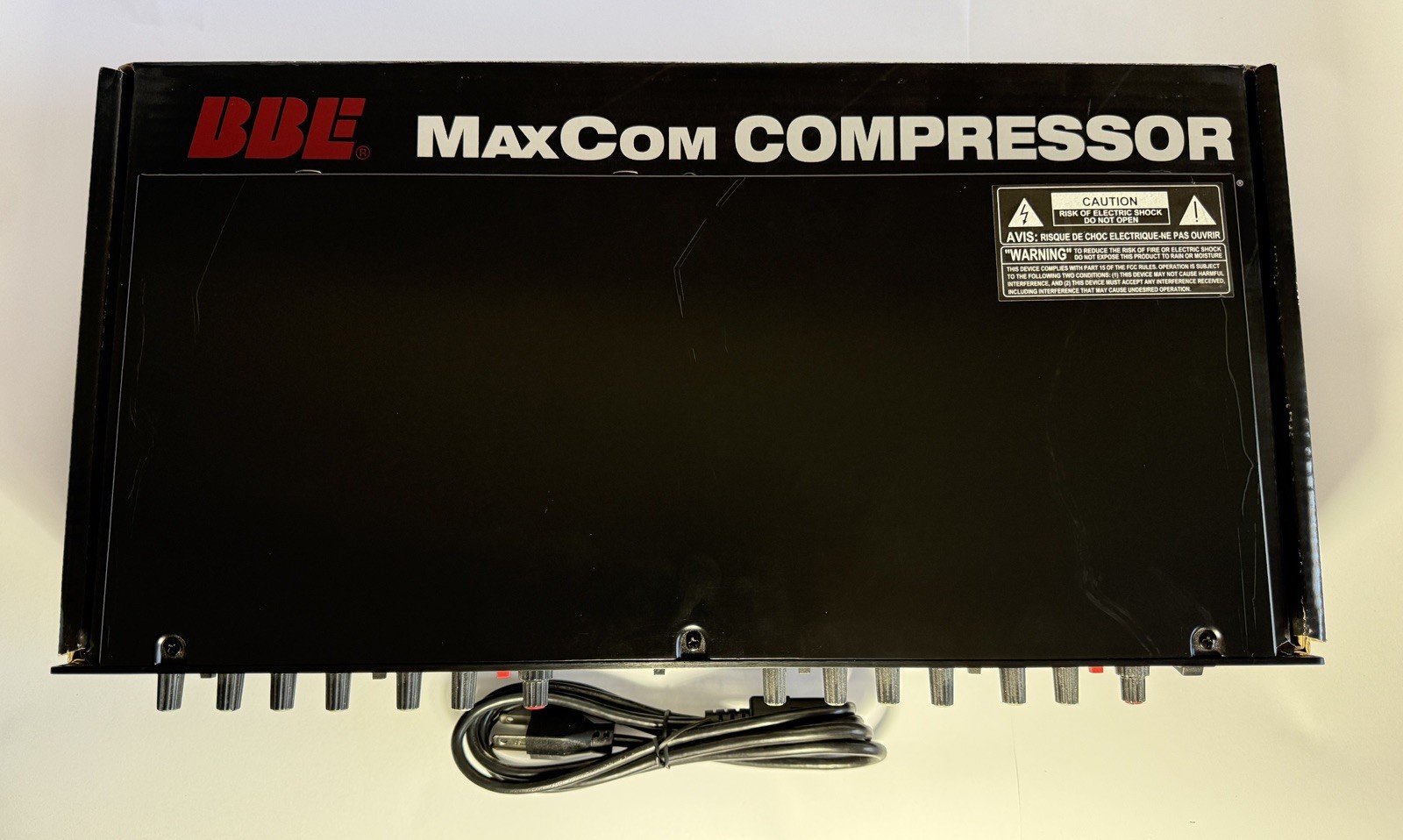 BBE MaxCom Dual Channel Compressor/Limiter/Gate w/ Power Cord & Original Box